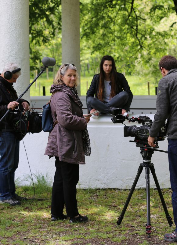 Béatrice Bakhti, sur le tournage de Romans d’Adultes